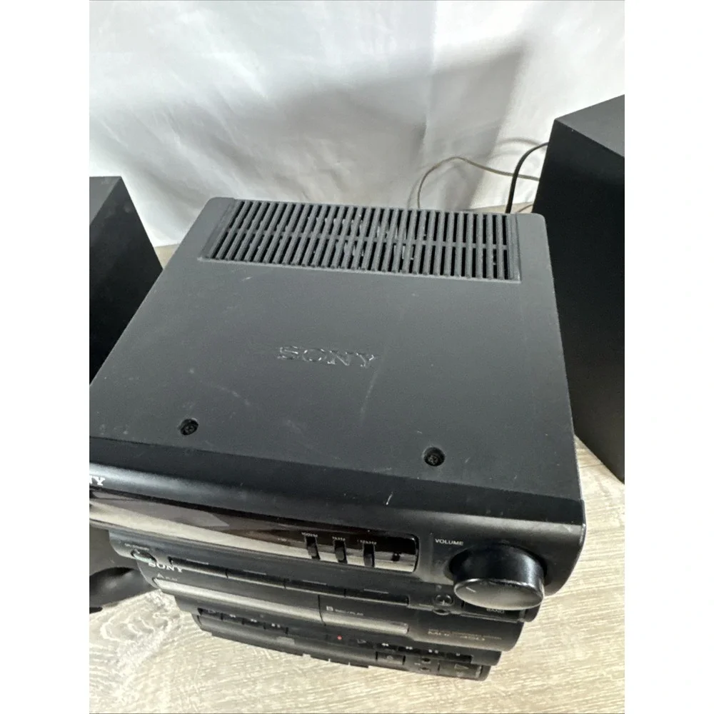 Sony MHC-450 Mini Hi-Fi Cassette, & AM/FM Stereo Work /CD Player Doesn't Work!